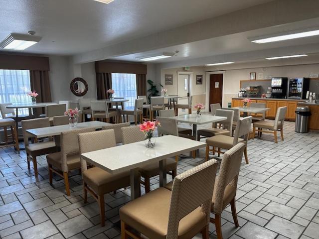 Red Lion Inn & Suites Auburn Zewnętrze zdjęcie