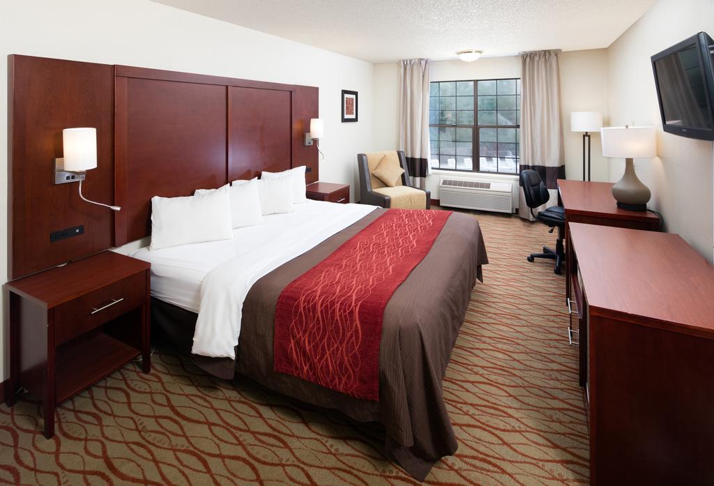 Red Lion Inn & Suites Auburn Zewnętrze zdjęcie